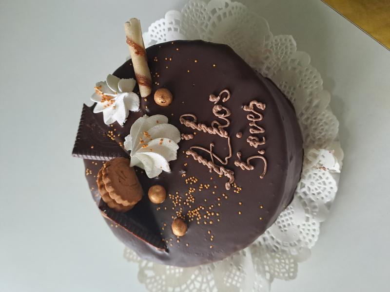 egyedi-torta-debrecenben-34.jpg